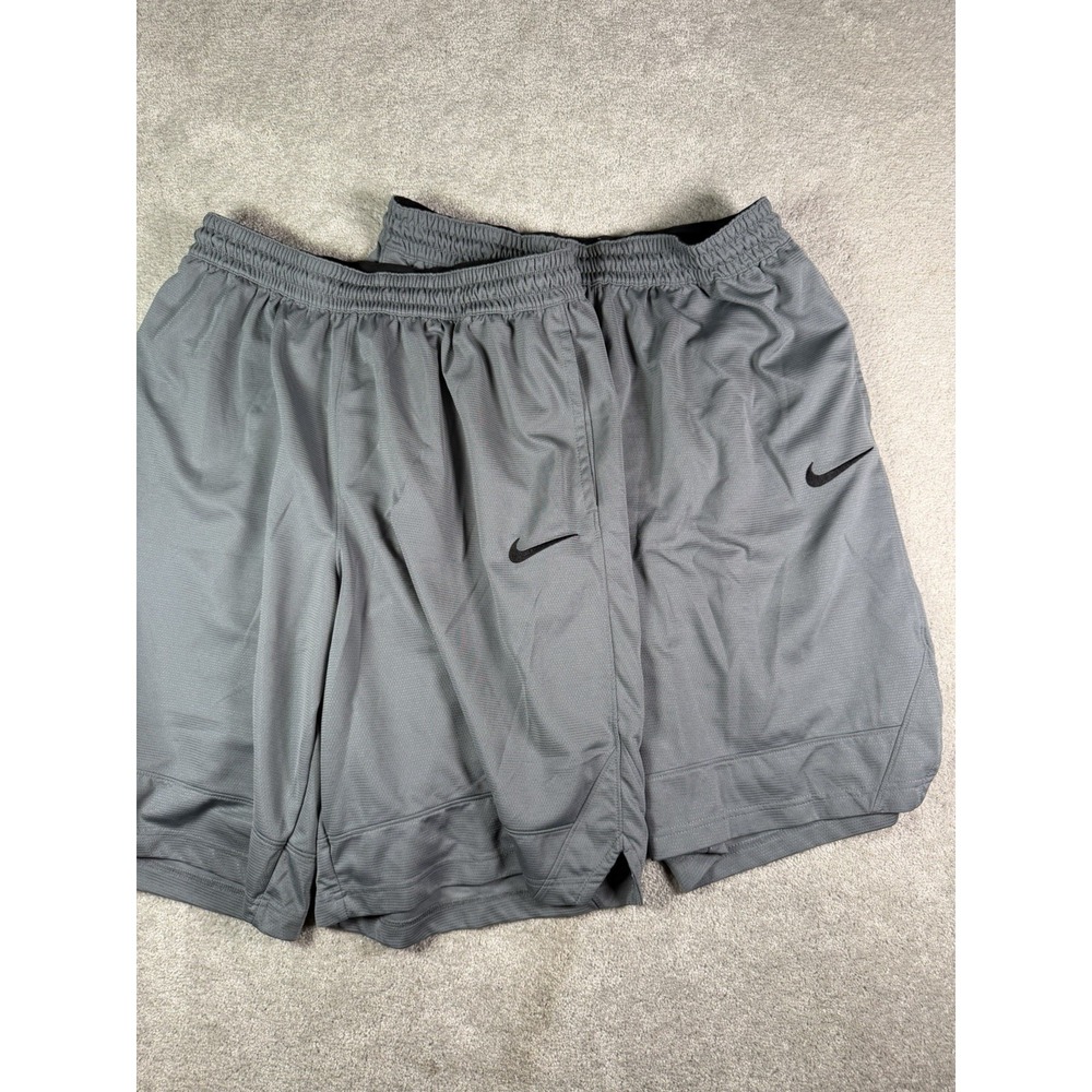 Nike Dri-FIT Men's XL Gray Athletic Shorts Lot of 2 Drawstring 9" Inseam Pockets